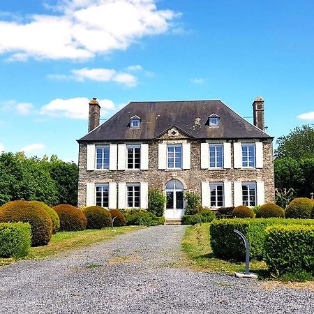 Вилла Le Domaine De La Feriere Sallen Экстерьер фото